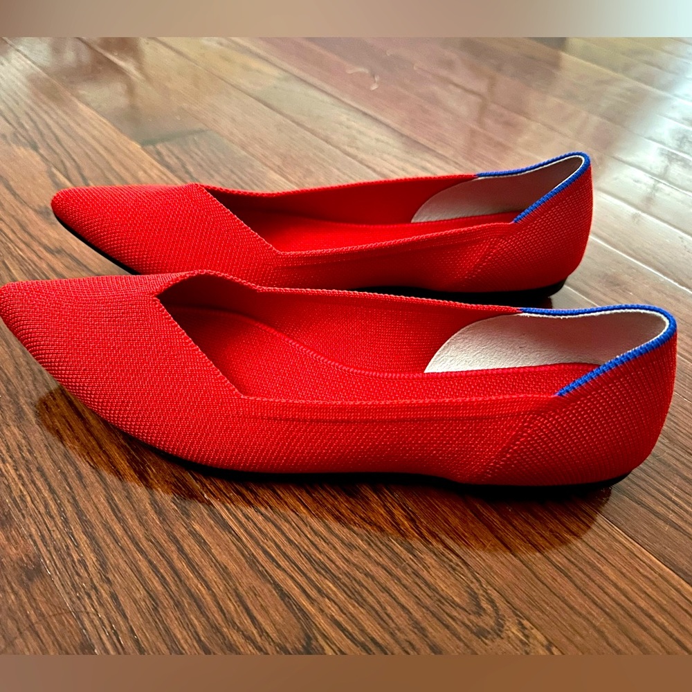 The Original Point Rothys shoes in
Lollipop Red